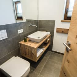 Apartment "BergBlick" - Bathroom
